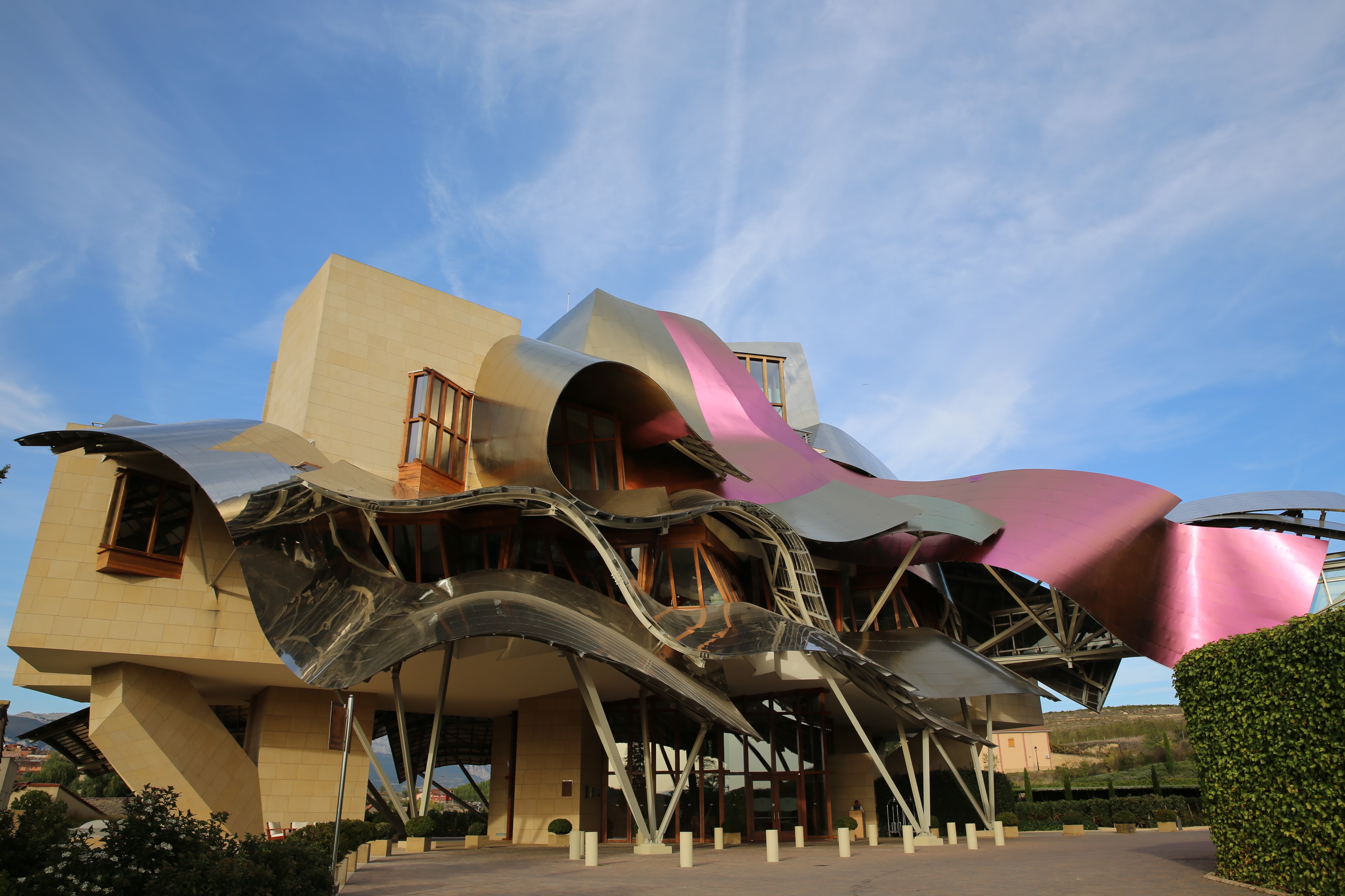 un des chefs d'oeuvre de Frank Gehry: l'hôtel Marquis de Riscal